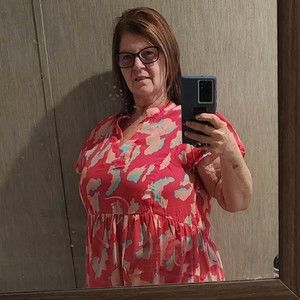 Meet your Posher, Myra